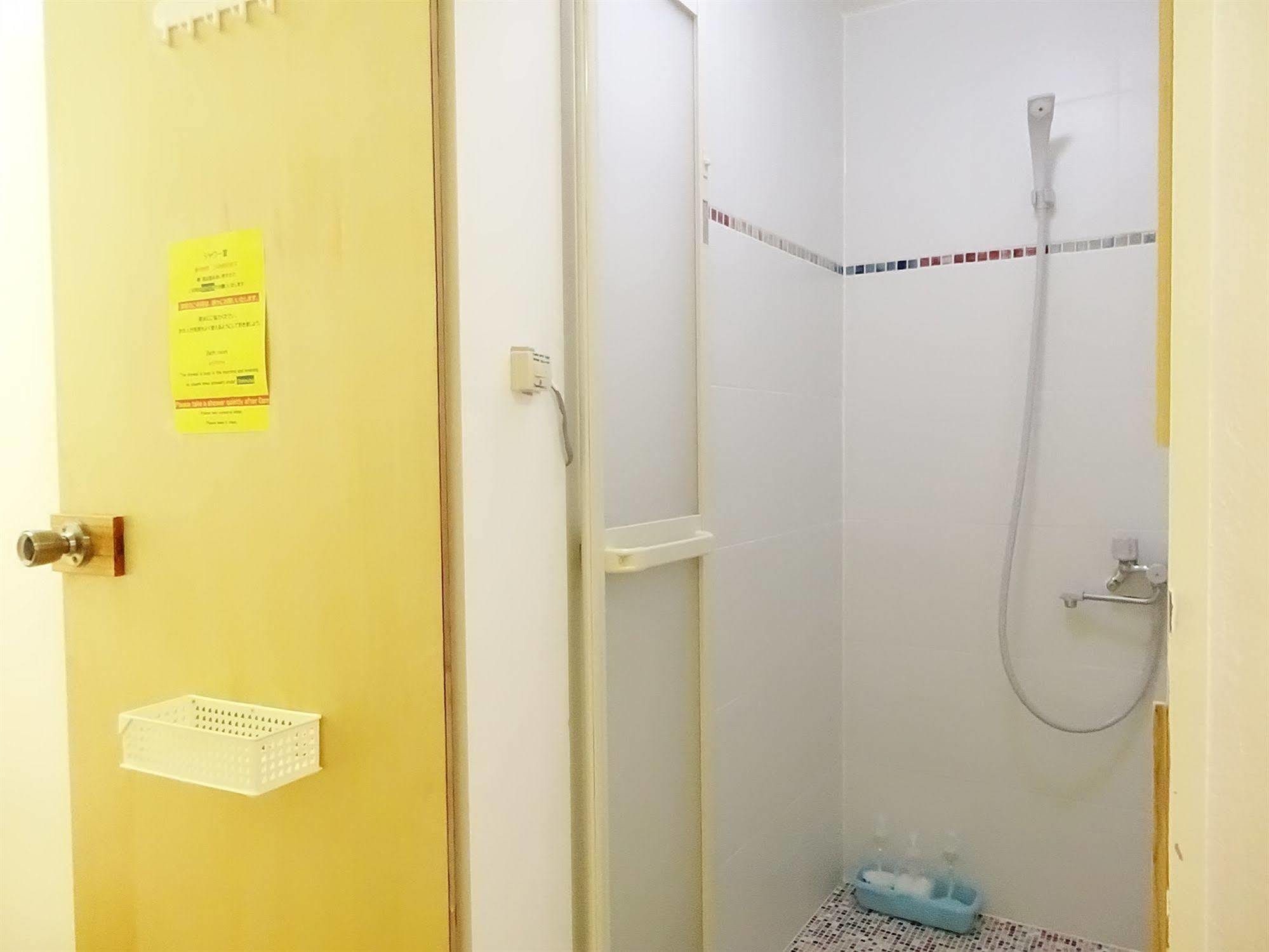 Okinawa Sora House Hostel Naha Kültér fotó